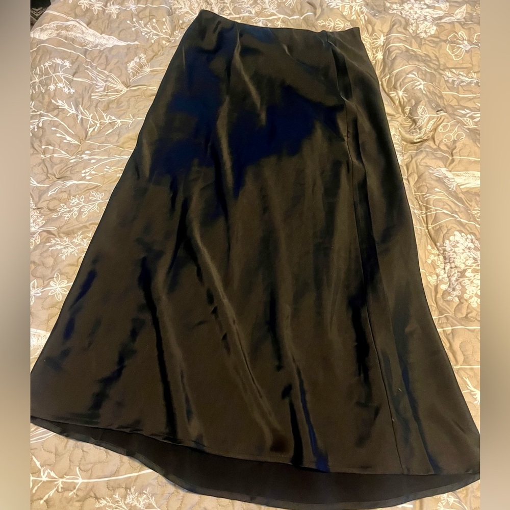 Fab’rik Elegant Black Satin Skirt Size Small